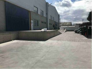 Foto 6 de Rento Excelente Bodega de 745 metros en Norte de Quito en Marianitas