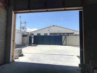 Foto 9 de Rento Excelente Bodega de 745 metros en Norte de Quito en Marianitas