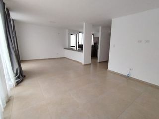 Foto 2 de Se Alquila Casa en Vilanova -  Km 13 vía a Salitre