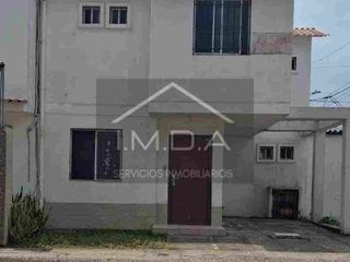 Foto 1 de Se alquila casa de 3 dormirtorios en Urbanización Malaga 2, Vía salitre/ Samborondón