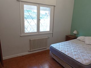 Foto 10 de Vive en una casona modernizada en Villa Giardino.  Amplio parque arbolado.  Panorama.