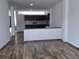 Foto 2 de SE VENDE HERMOSA CASA NUEVA EN YOPAL, CASANARE