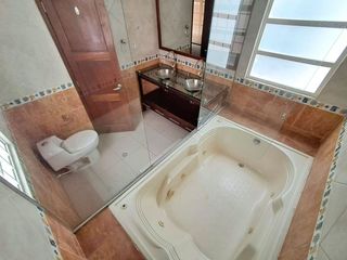 Foto 5 de CASA EN VENTA SECTOR SANTA BARBARA BOGOTA