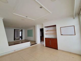 Foto 4 de CASA EN VENTA SECTOR SANTA BARBARA BOGOTA
