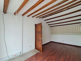 Foto 36 de CASA EN VENTA SECTOR SANTA BARBARA BOGOTA