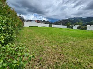 Foto 2 de En San Joaquín terreno en venta en urbanización privada en Cuenca