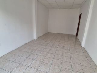 Foto 2 de Local Comercial en Alquiler en la Alborada, Planta Baja, 1 Baño, Norte de Guayaquil