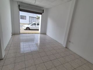 Foto 3 de Local Comercial en Alquiler en la Alborada, Planta Baja, 1 Baño, Norte de Guayaquil