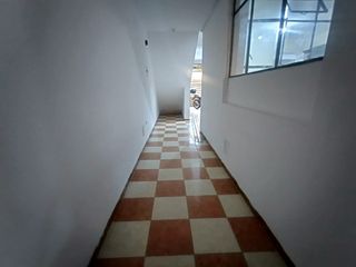 Foto 3 de SE ARRIENDA APARTAMENTO EN SANTA ISABEL, CASA FAMILIAR, CERCA A AV CARRERA 30, AV PRIMERA DE MAYO, OLIMPICA, SUR DE BOGOTA.