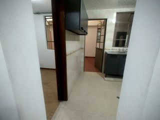 Foto 15 de SE ARRIENDA APARTAMENTO EN SANTA ISABEL, CASA FAMILIAR, CERCA A AV CARRERA 30, AV PRIMERA DE MAYO, OLIMPICA, SUR DE BOGOTA.