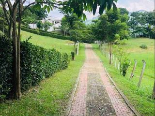 Foto 7 de VENDO LOTE BOSQUE DE CHICALA