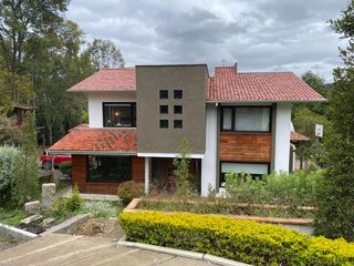 Foto 84 de ¡Hermosa casa en renta con amplios espacios verdes-sector Chaullabamba!