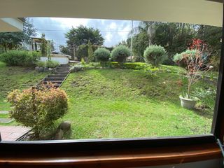 Foto 72 de ¡Hermosa casa en renta con amplios espacios verdes-sector Chaullabamba!