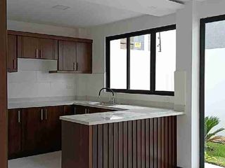 Foto 8 de Venta de Casas con Crédito VIP en La Argelia, cerca de la Universidad Nacional de Loja, Ecuador