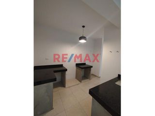 Foto 5 de Venta De Departamento De Estreno Con Cochera//ID:1143889