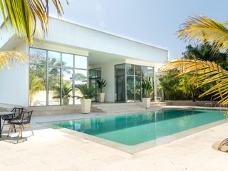 Foto 4 de VENTA DE CASA LUXURY EN CARTAGENA- PONTEZUELA