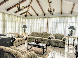 Foto 1 de Venta Casa 650 m² Conocoto