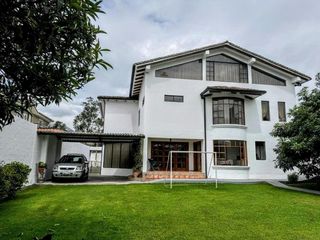 Foto 19 de Venta Casa 650 m² Conocoto