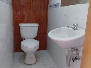 Foto 4 de Casa de Arriendo en Urbanización Privada, 2 habitaciones , Machala - El Oro