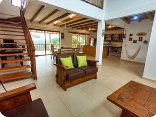 Foto 4 de PEDRO V. MALDONADO, VENDO HERMOSA QUINTA AMOBLADA, VISTA