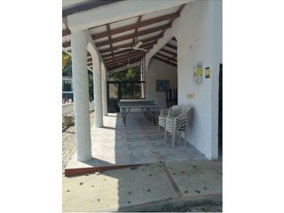 Foto 5 de VENTA CASA CAMPESTRE CONJUNTO CERRADO SECTOR RESACAS EN MELGAR - E.C