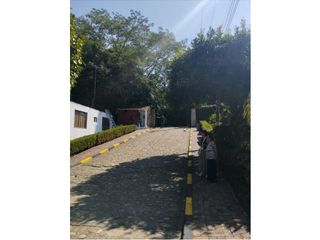 Foto 9 de VENTA CASA CAMPESTRE CONJUNTO CERRADO SECTOR RESACAS EN MELGAR - E.C