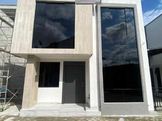 Foto 1 de LUJOSA PROPIEDAD EN VENTA