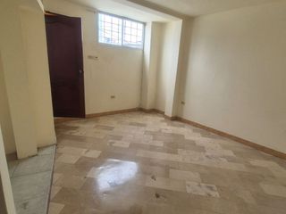 Foto 3 de Departamento en Alquiler en la Garzota, 4 Habitaciones, 4 Baños, Parqueo, Seguridad, Norte de Guayaquil.