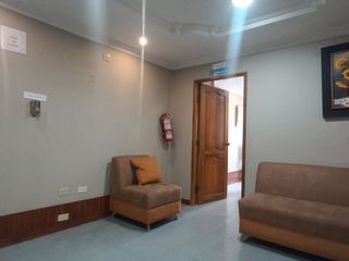Foto 1 de Consultorio medioco en venta, sector centro de Guayaquil, cerca antigua Maternidad Sotomayor