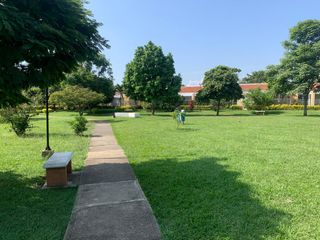 Foto 12 de SE VENDE CASA,EL CASTILLO,JAMUNDI,AL SUR DE CALI, UN PISO
