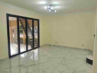 Foto 6 de ALQUILER DE CASA EN PLAZA MADEIRA