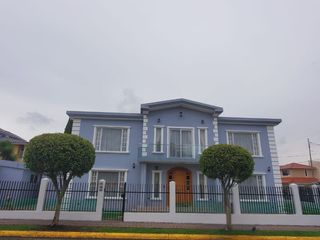 Foto 1 de CASA EN VENTA – SECTOR MARIANA DE JESÚS, VALLE DE LOS CHILLOS