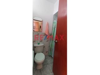 Foto 5 de Vendo Bonita Casa Frente A Parque Nuestra Sra De La Paz En Miraflores-2Pisos-150M2-$180.000