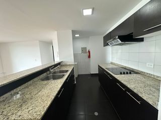 Foto 7 de Hermoso departamento en venta 3 dormitorios Av Repùblica 88 mtrs2 habitable