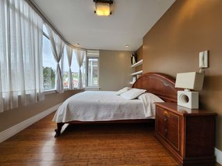 Foto 8 de Departamento en venta de 3 dormitorios en Avenida Ordóñez Lasso en Cuenca,