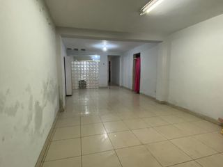 Foto 2 de Departamento en Villa Maria del Triunfo