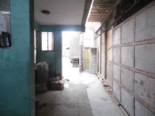 Foto 1 de Venta de Local Comercial  – Ideal para Negocios, Almacenes o Centros de Distribución