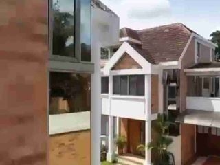 Foto 1 de Vendo Bucaramanga  lagos del cacique exclusivo conjunto 12 casas esquinera con amplio patio.