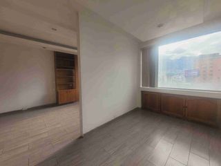 Foto 11 de 🏢 OFICINA EN RENTA – PLAZA ARTIGAS, 12 DE OCTUBRE Y CORUÑA