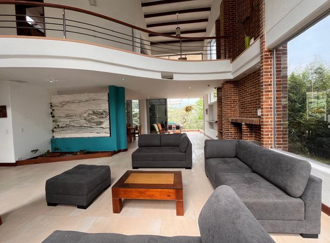 Casa en arriendo en Mesa