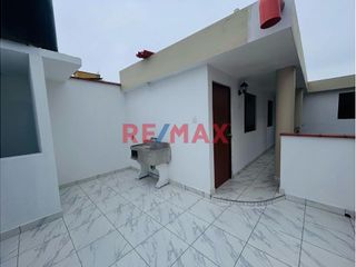 Foto 9 de Se Alquila Casa Para Empresas De 3 Pisos-Urb. Santa Edelmira -306.59M2 Cerca A Colegio San José Obrero