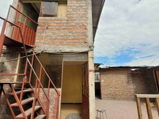 Foto 2 de ALQUILER CASA AVENIDA AREQUIPA- ALTO SELVA ALEGRE