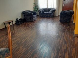 Foto 5 de Venta de Casa Espaciosa en Barranco – Jirón Tumay con Av El Sol