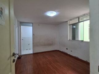 Foto 6 de 🏡 ¡Gran Oportunidad En Parcona! Casa De 3 Pisos Con Minidepartamento Independiente – Lista Para Vender