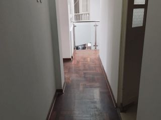 Foto 4 de VENDO  DEPARTAMENTO EN 2do PISO - URB SANTA PATRICIA EN EL DISTRITO DE LA MOLINA