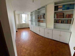 Foto 4 de En renta departamento de 3 dormitorios,sector 6 de Diciembre y Roca