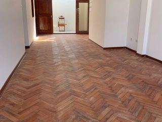 Foto 16 de San Miguel: se vende casa con cuatro dormitorios, un departamento y cuarto de servicio.