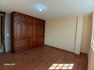 Foto 12 de En venta casa rentera en Santo Tomás de Aquino Venecia 1 Sur de Quito