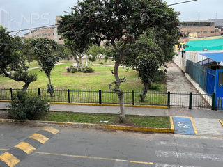 Foto 1 de ALQUILO OFICINA FRENTE A PARQUE EN URBANIZACIÓN COVIDA - LOS OLIVOS