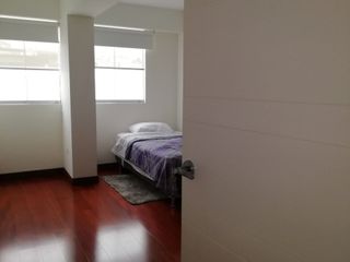 Foto 7 de ALQUILO DEPARTAMENTO CON COCHERA EN MIRAFLORES CERCA A LARCOMAR
